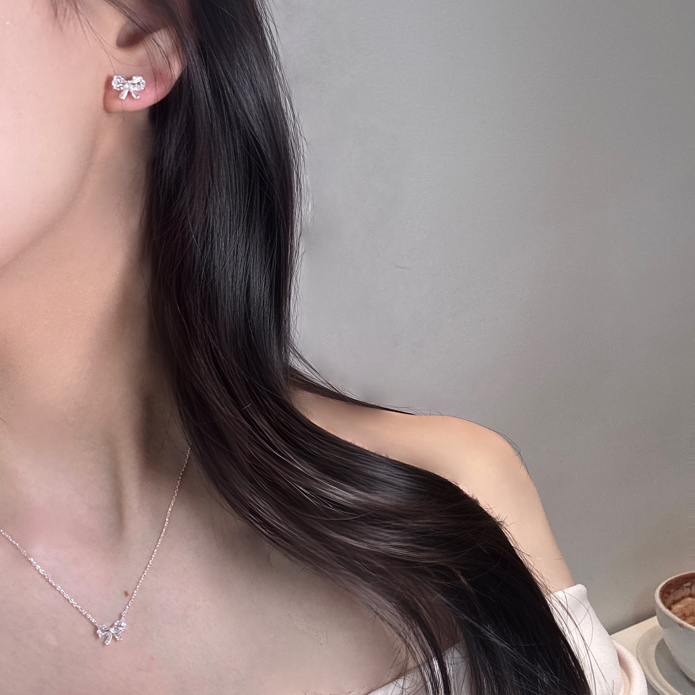 ピュア・リボンネックレス(シルバー)