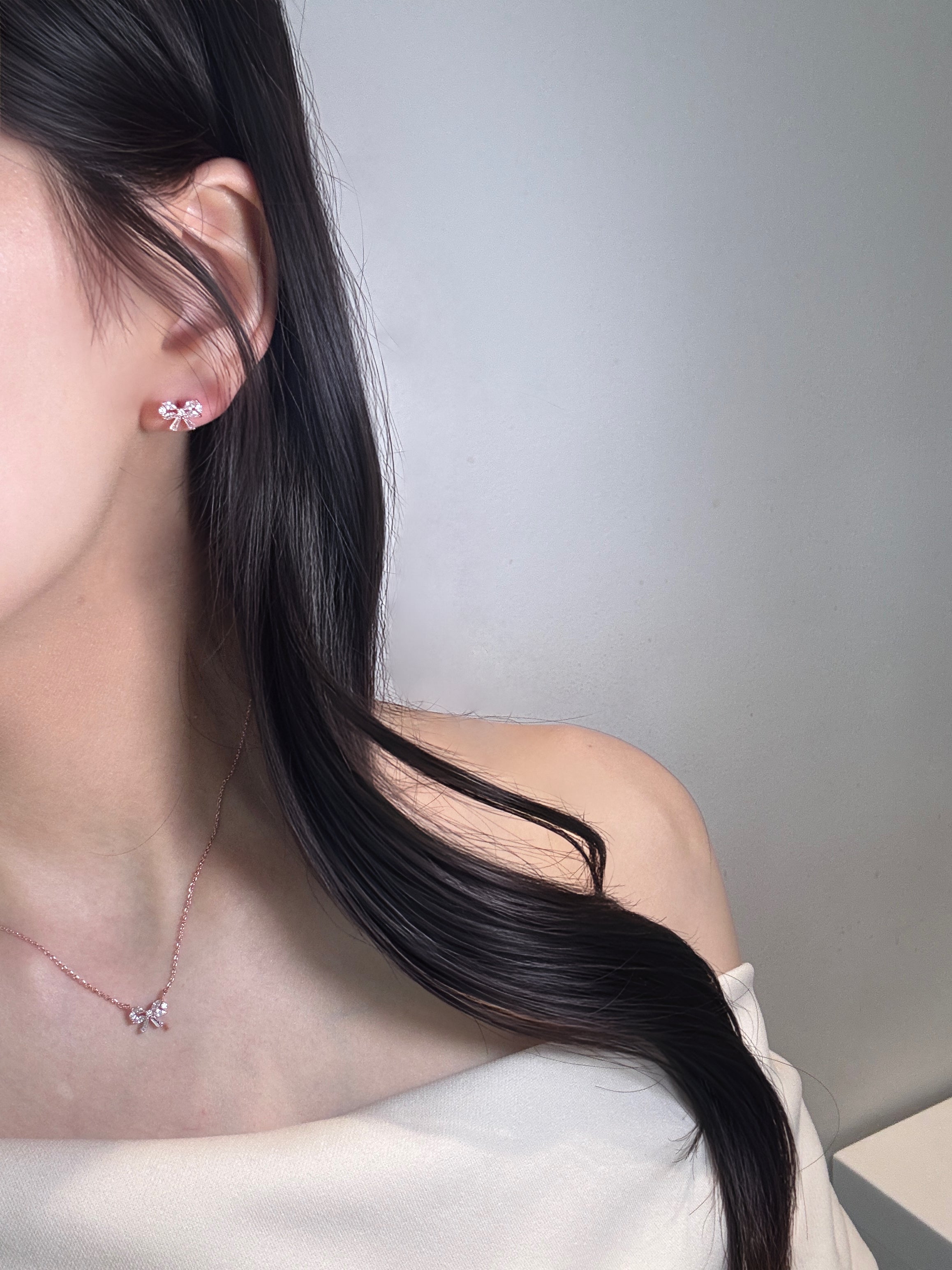 シンプルリボンネックレス(ピンクゴールド)