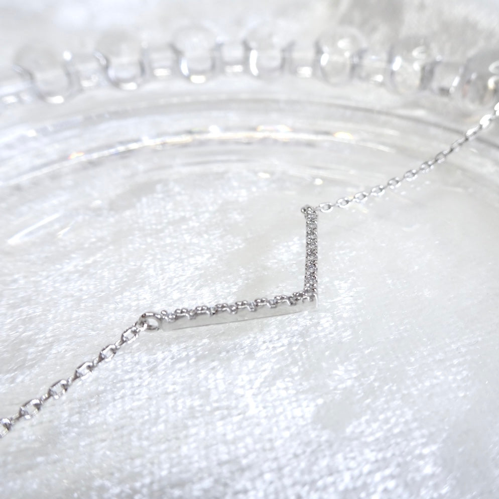 Saucy V Necklace