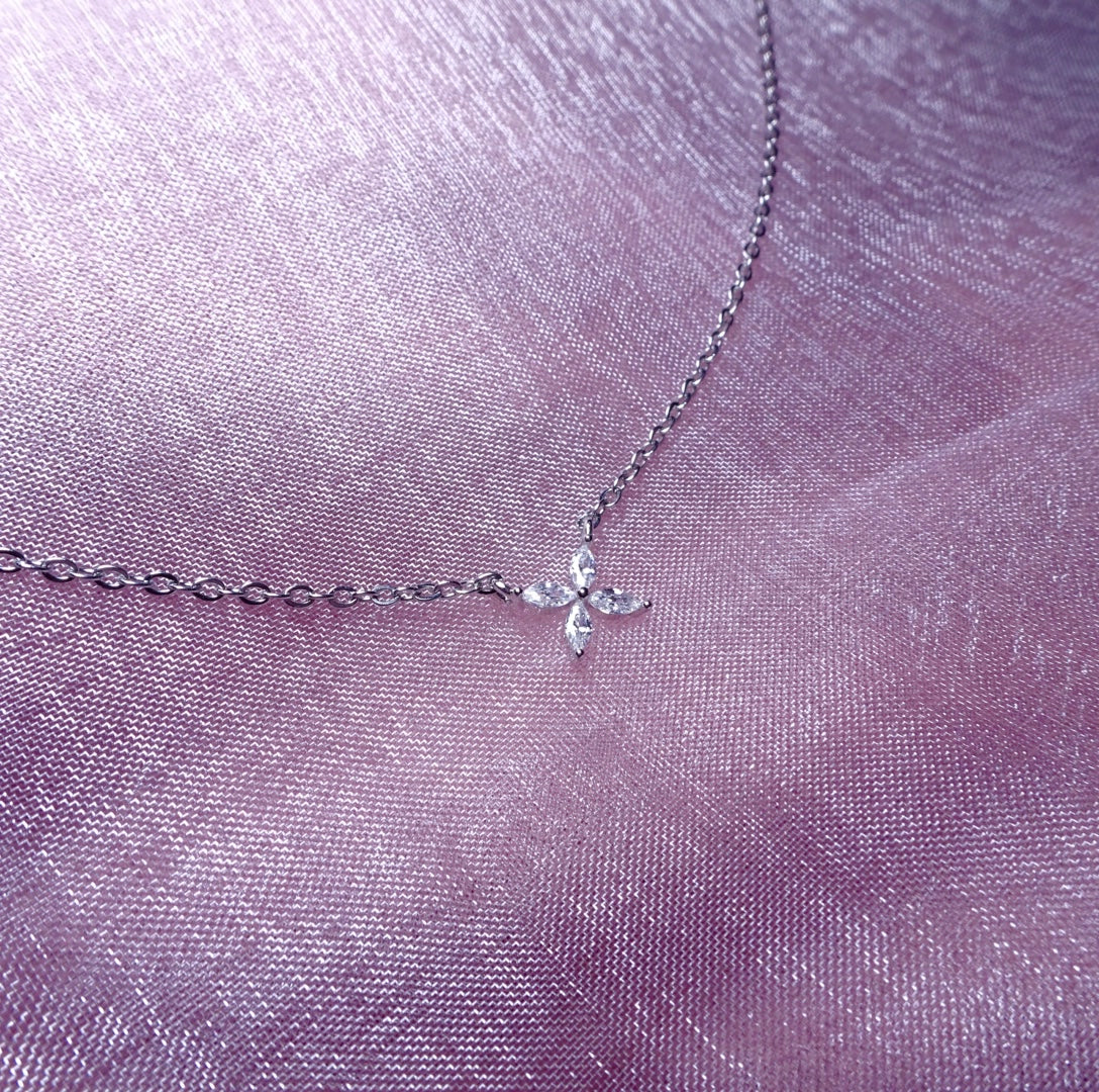 フルールネックレス(シルバー)