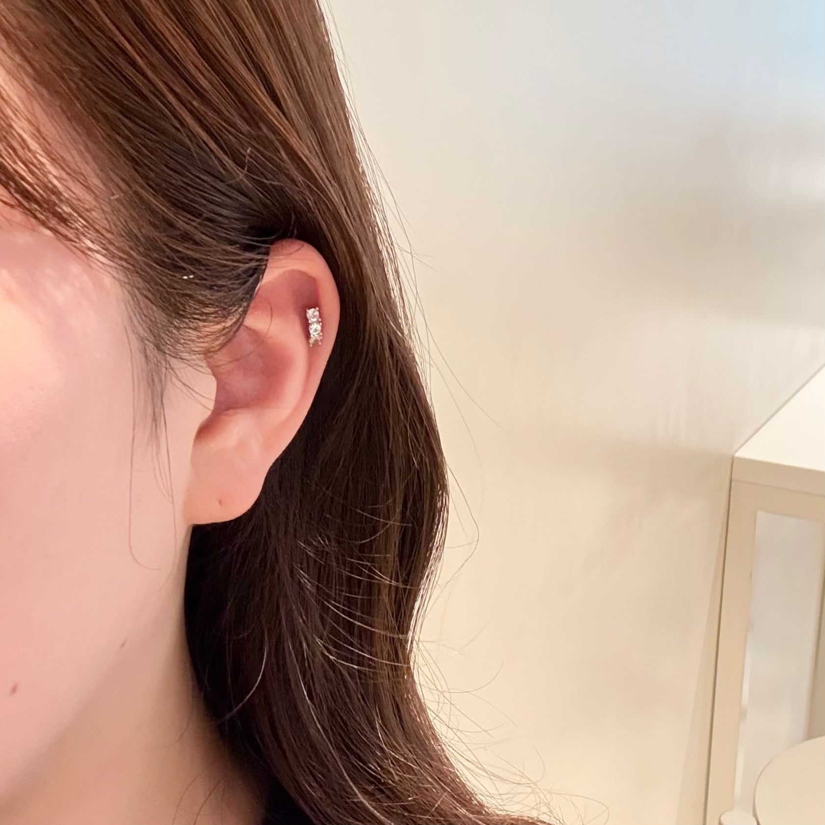 ワンレーンストーン<br>・軟骨ピアス2色セット